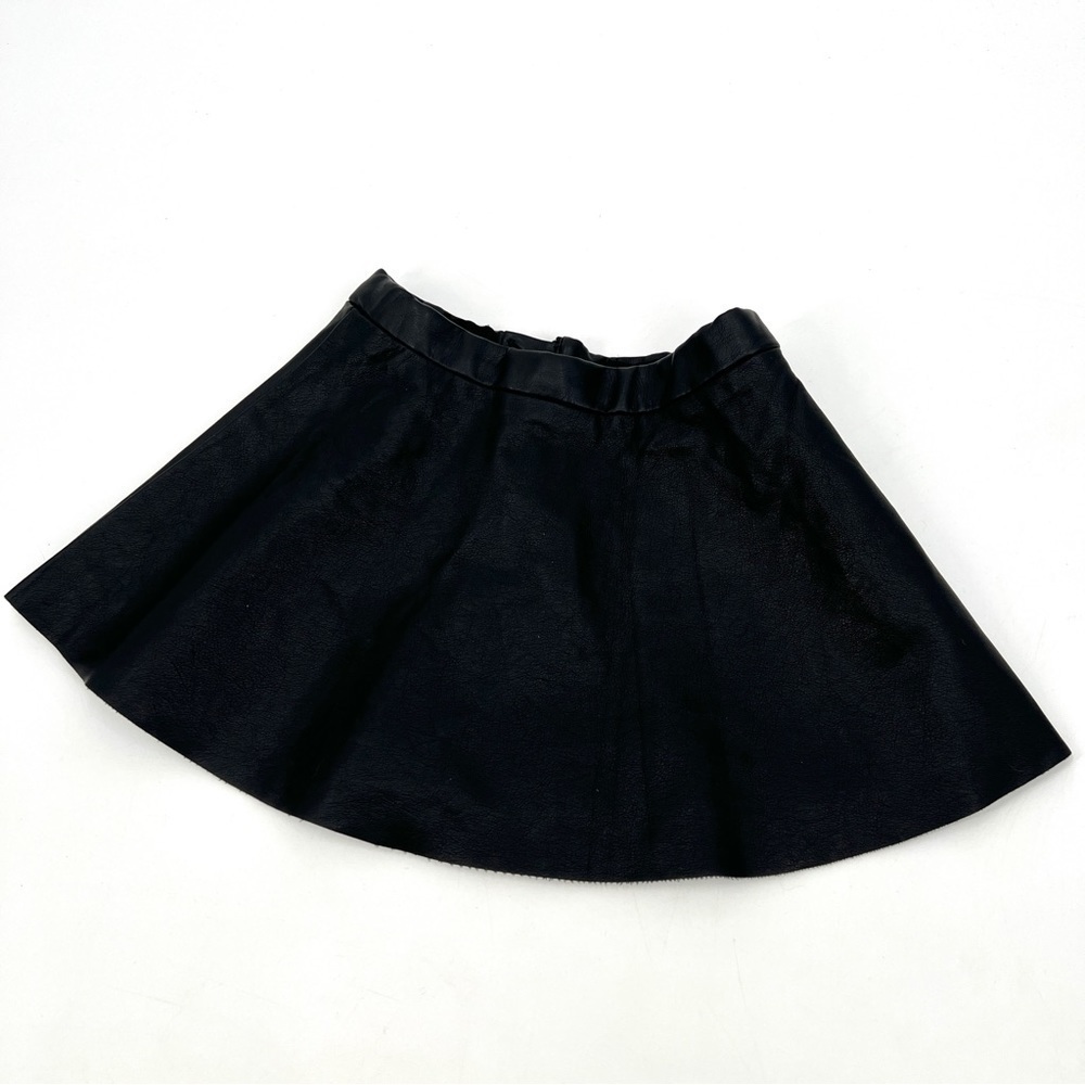 H&M Girl's Black Faux Leather Preppy A-Line Lined Skirt Size 4-5Y